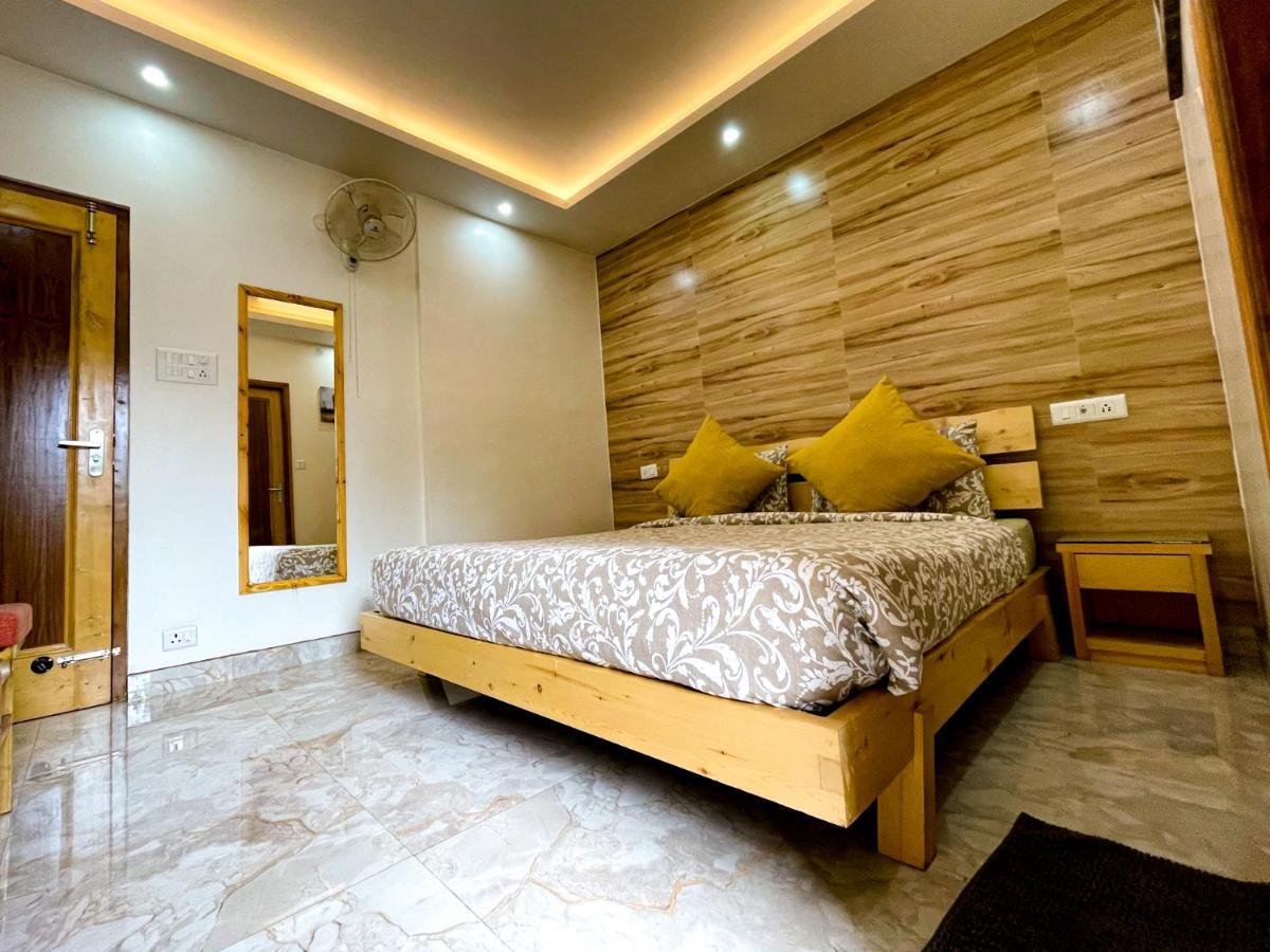The Wild Yak Hotel Mandi Exterior foto